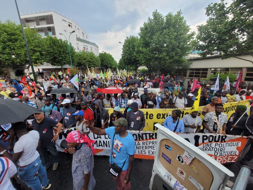 manif alforville foule